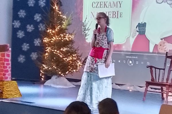 Przedstawienie taneczno-teatralne 