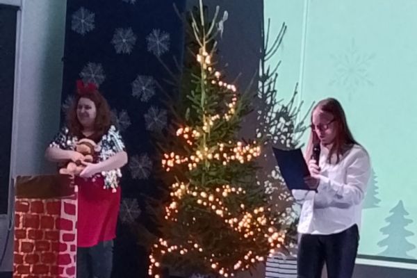 Przedstawienie taneczno-teatralne 